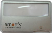 Arnott`s Card Magnifier with Light